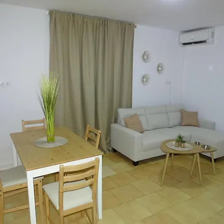 Casasjerezanas Valerian * جيريز